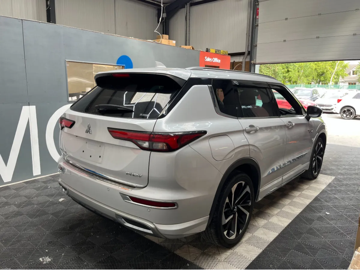 Mitsubishi Outlander 2022 MITSUBISHI OUTLANDER PHE - Image 2