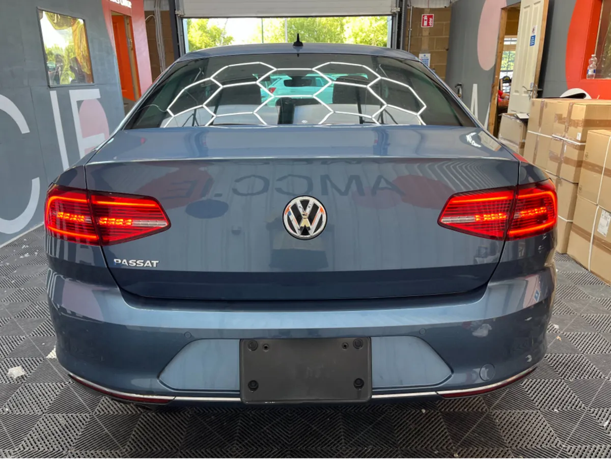 Volkswagen Passat 2018 VOLKSWAGEN PASSAT TDI ELEGA - Image 3