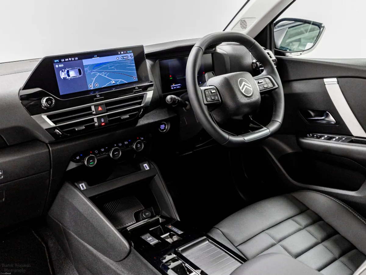 Citroen C4 ë-Max 54kWh 156HP - Image 6