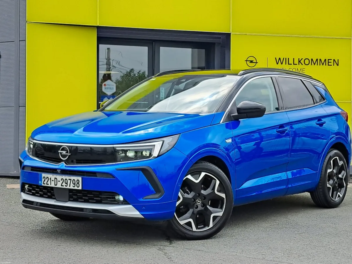 Opel Grandland ELITE 1.2TURBO 130BHP **TOP SPEC*NI - Image 2