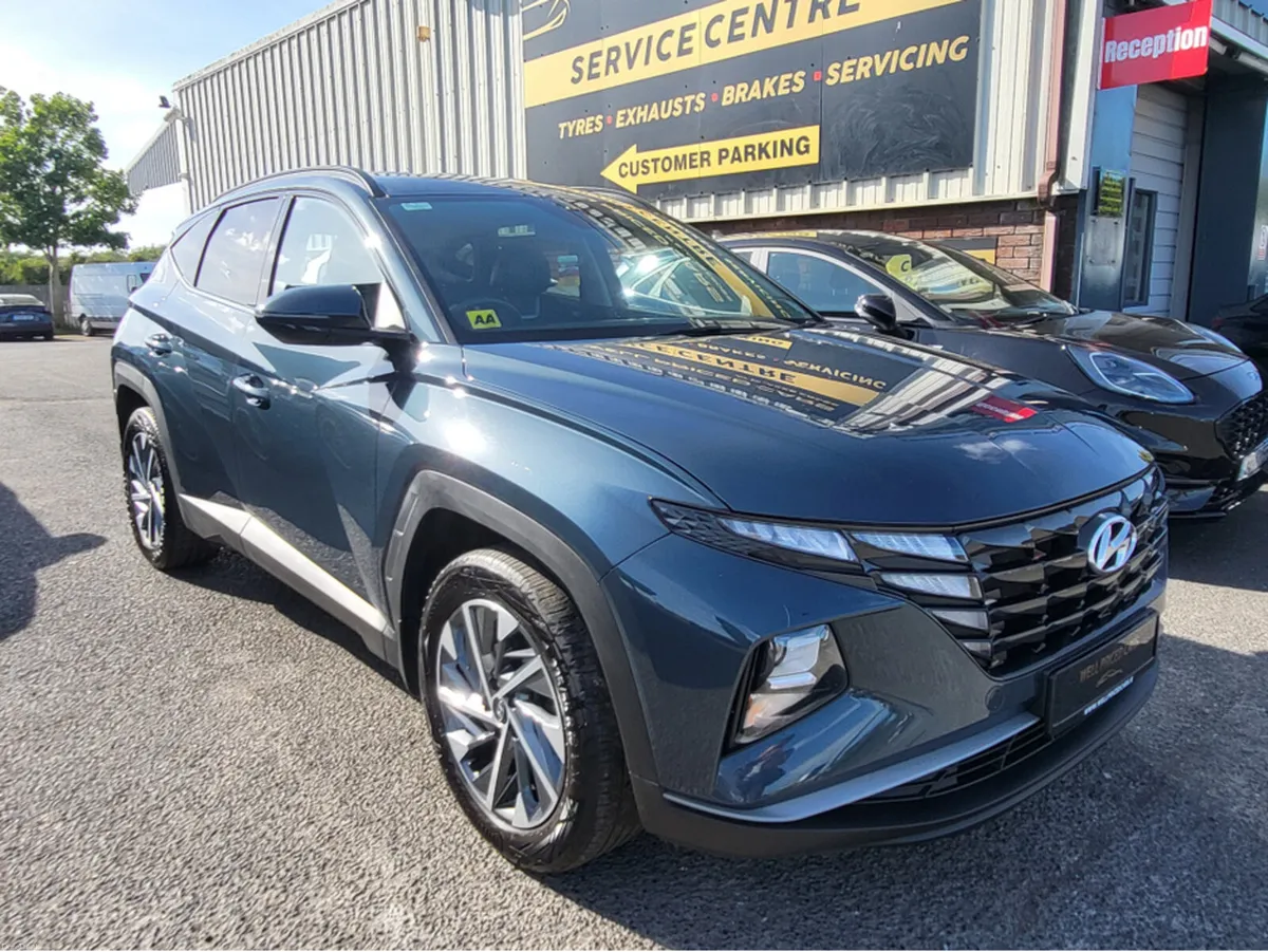 Hyundai Tucson EXECUTIVE 5DR - Image 1