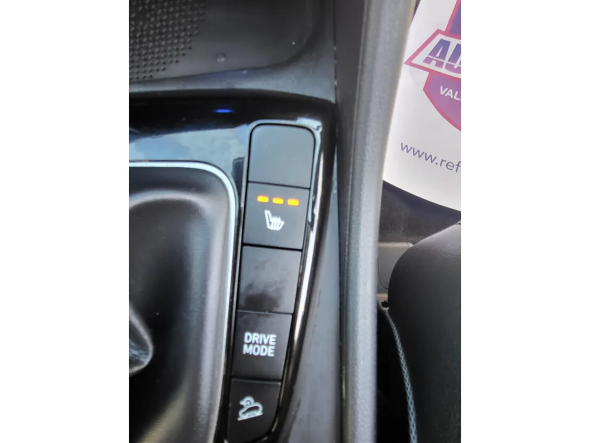 Hyundai Tucson EXECUTIVE 5DR - Image 5