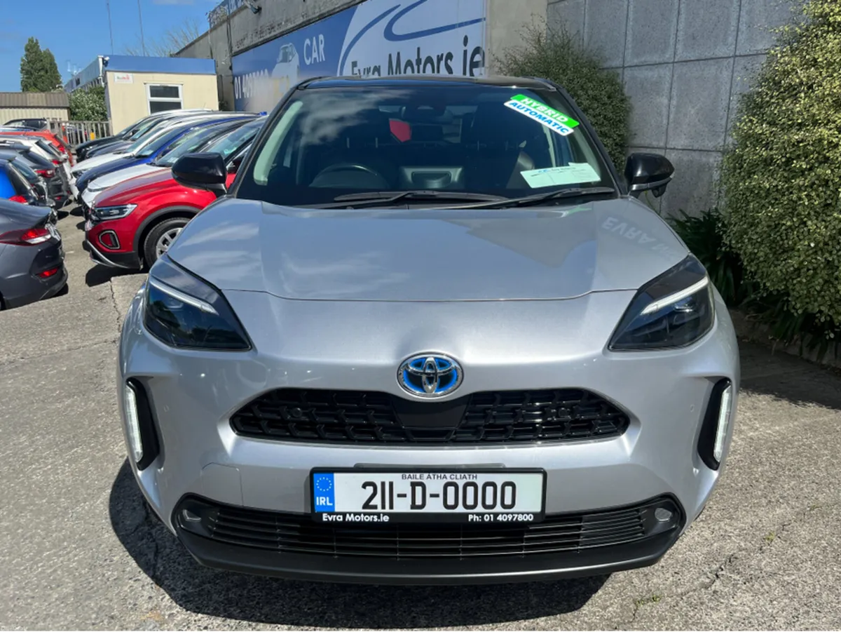 Toyota Yaris Cross G HYBRID AUTOMATIC 1.5 PETROL / - Image 2