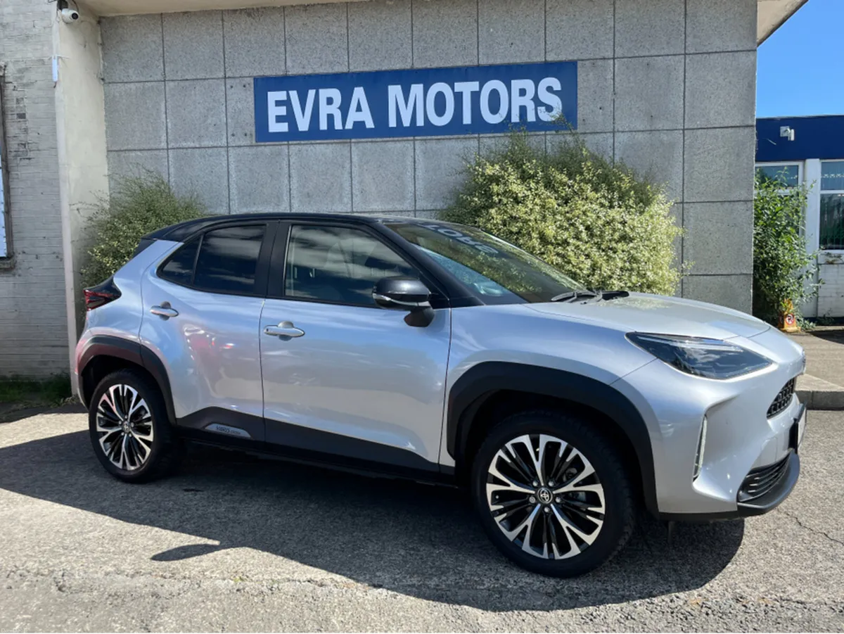 Toyota Yaris Cross G HYBRID AUTOMATIC 1.5 PETROL / - Image 3