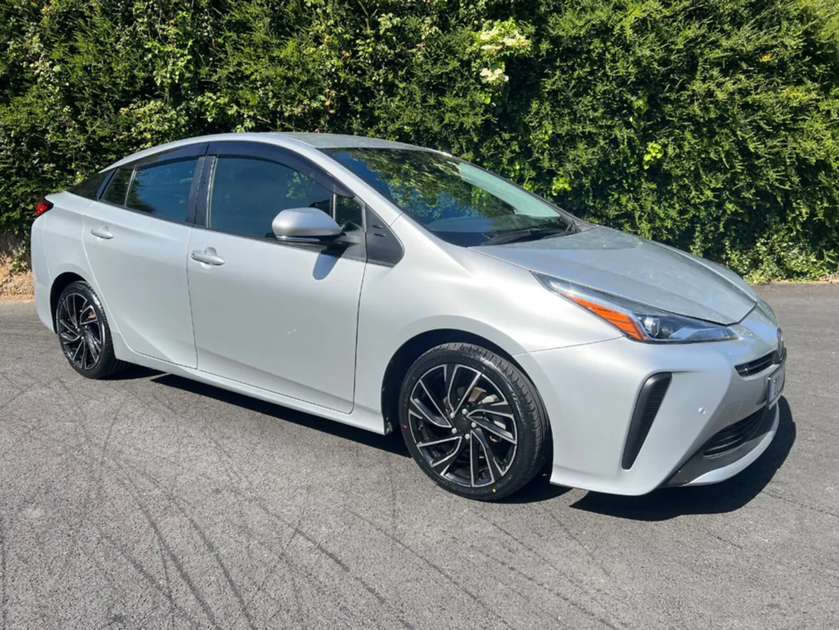 Toyota Prius 1.8 HYBRID AUTOMATIC - Image 1