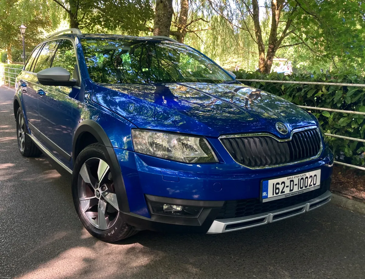Skoda Octavia Estate SCOUT 2.0TDI 150HP 4X4 - Image 2
