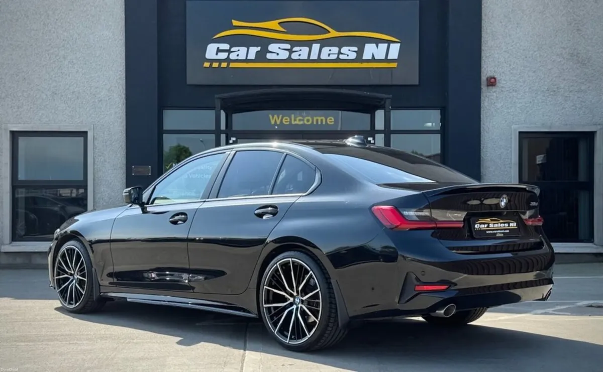 2.0 318d MHT SE Pro Saloon 4dr Diesel Hybrid Auto - Image 4