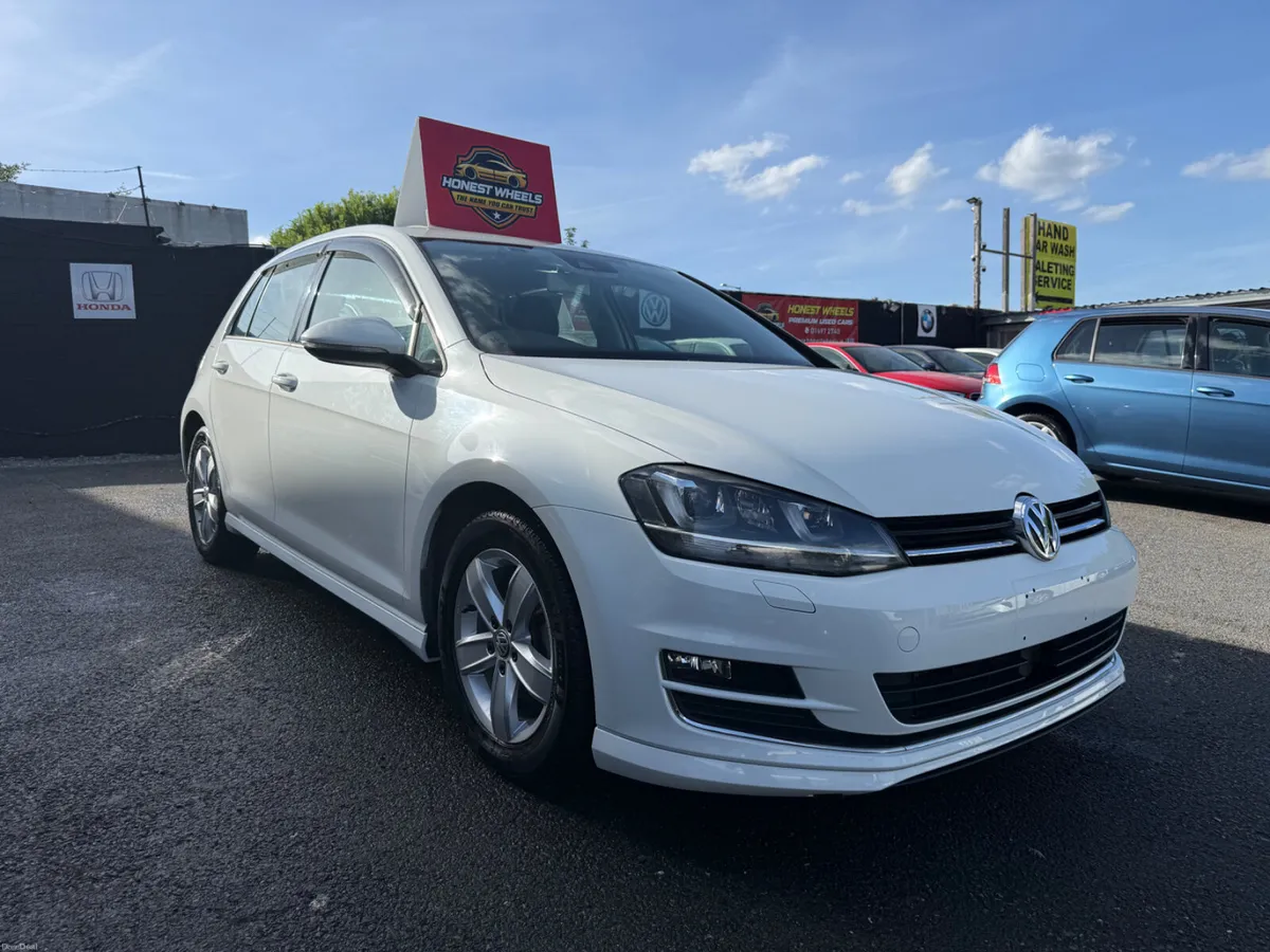 2015 Volkswagon Golf 1.5 Petrol Automatic Leather - Image 2