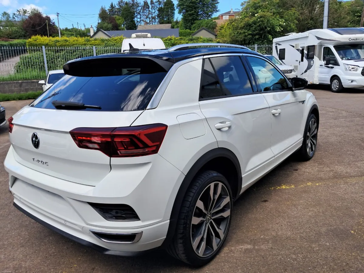 Volkswagen T-Roc 2021 Volkswagen T-Roc R Line - Image 2
