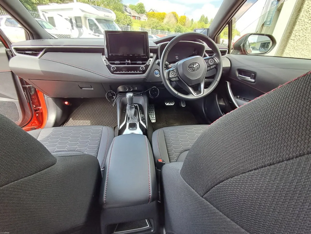 Toyota Corolla 2018 Toyota Corolla GZ - Image 4