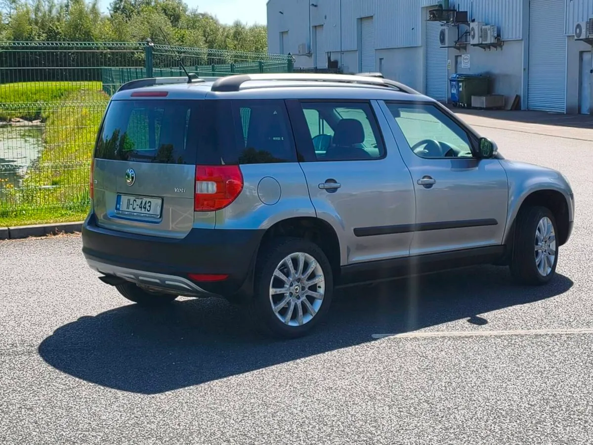Skoda Yeti Only 101k One owner - Image 3