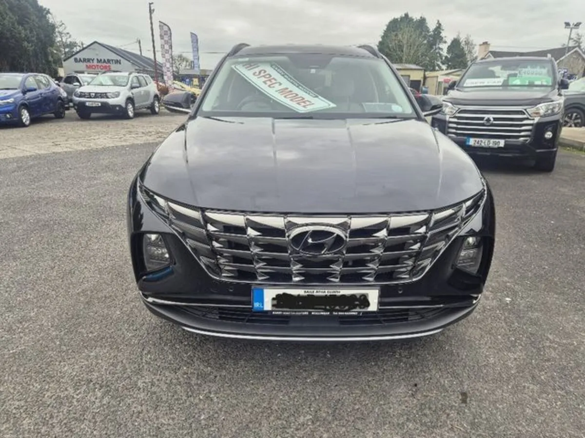 Hyundai Tucson 1.6crdi Executive Plus ( Hi- Spec m - Image 2