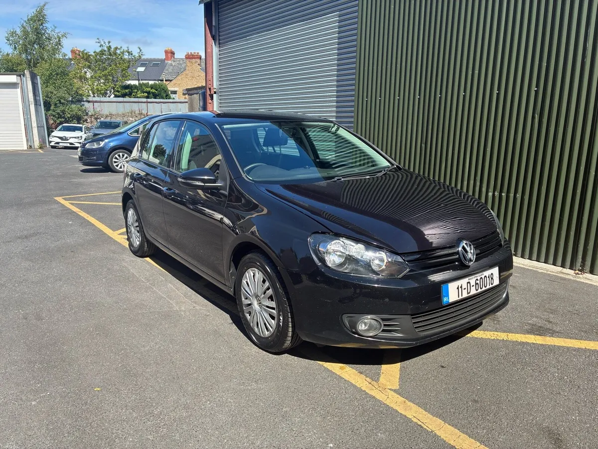 Volkswagen Golf - Image 1
