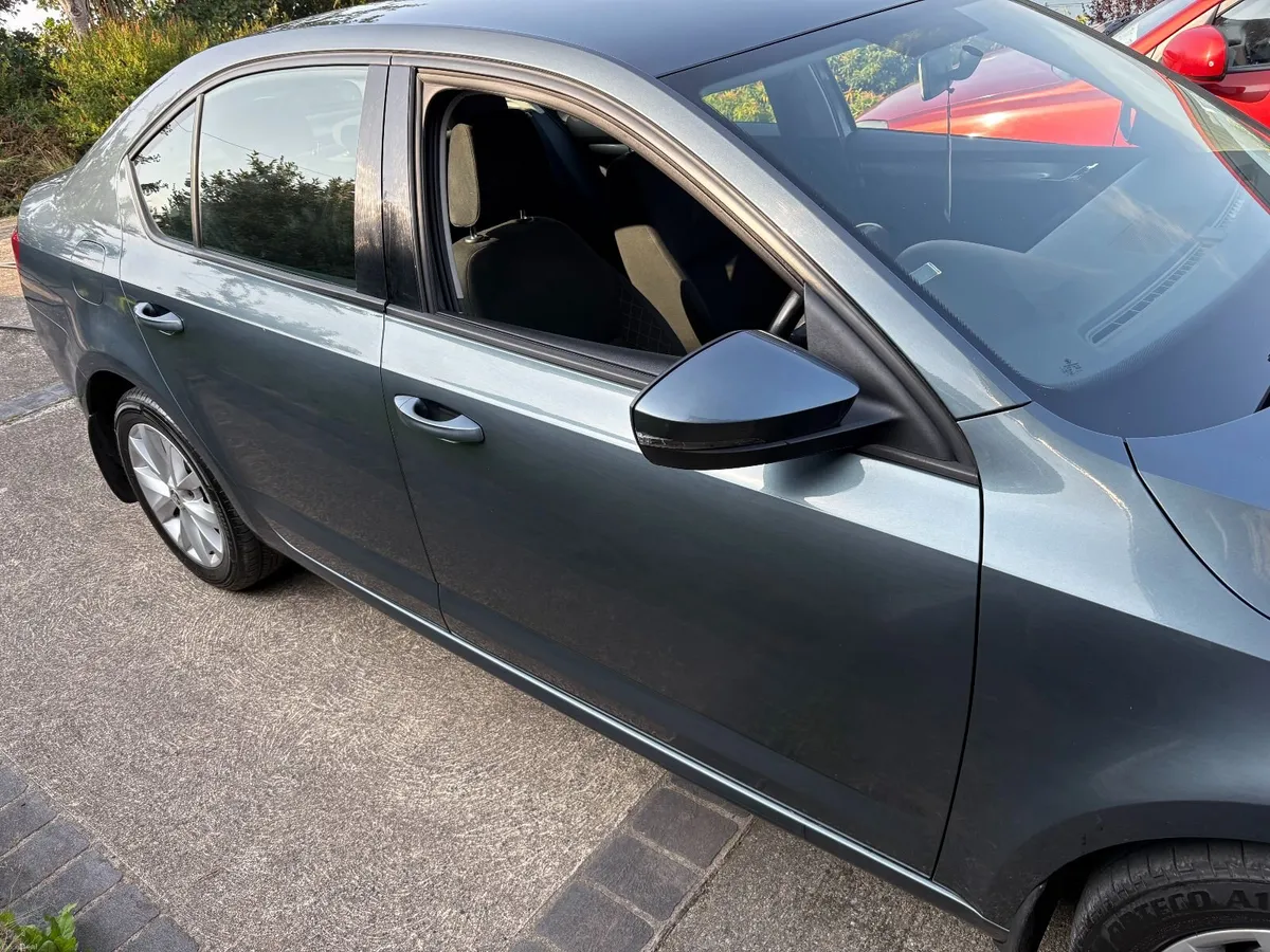 Skoda Octavia 2019 - Image 4