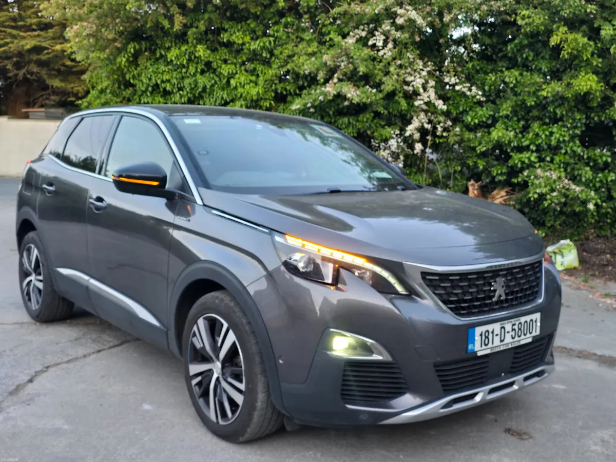 €8990 Peugeot 3008 2018 petrol ⛽️ 1.2L €8990 - Image 1