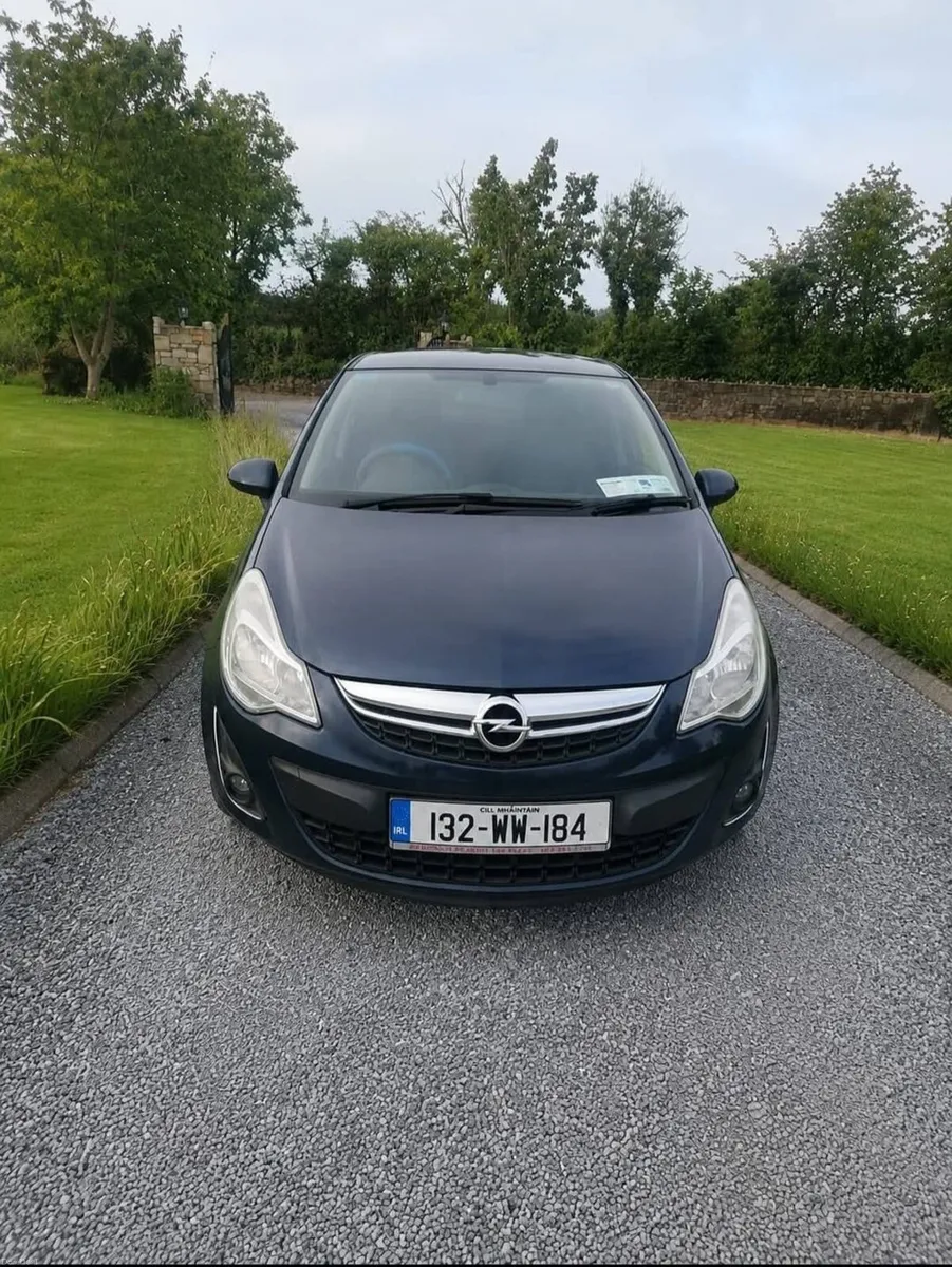132 Opel Corsa - Image 1