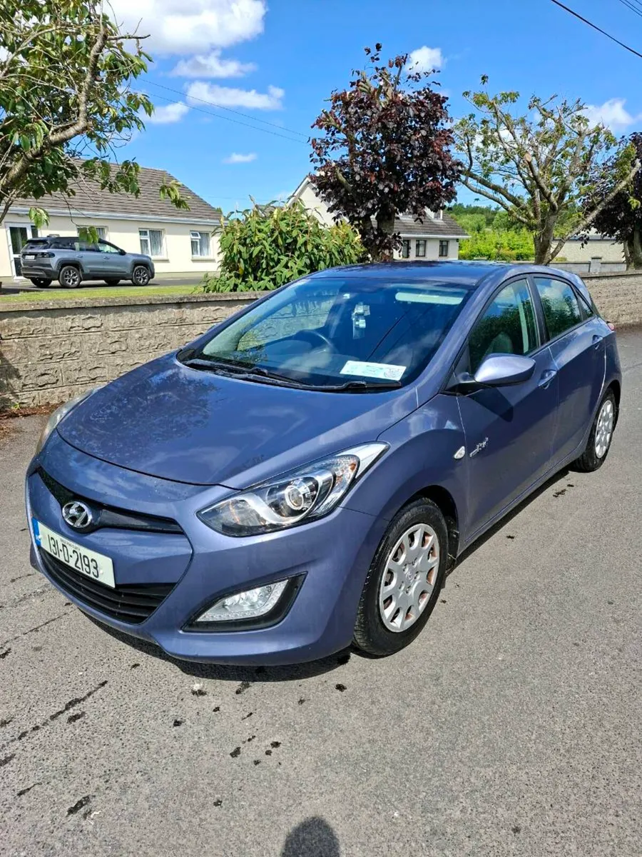 HYUNDAI I30 2013 ONLY 97000KM NEW NCT 1.4 PETROL - Image 1