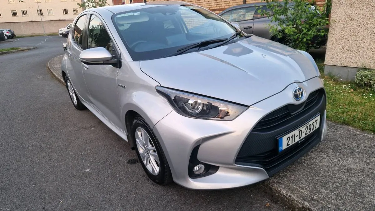Toyota yaris - Image 1