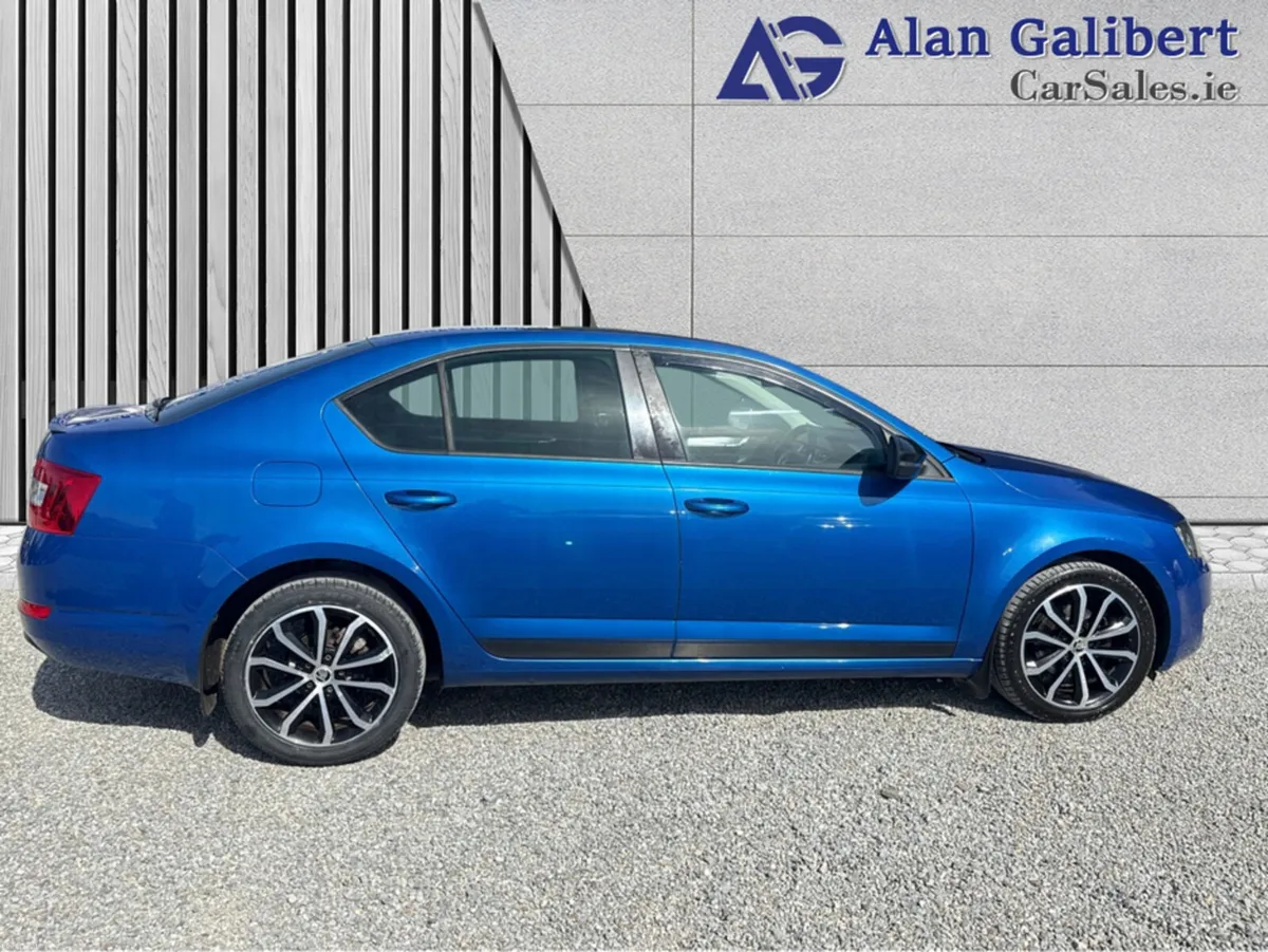 Skoda Octavia AMBITION 1.6 TDI 110HP 4DR - Image 3