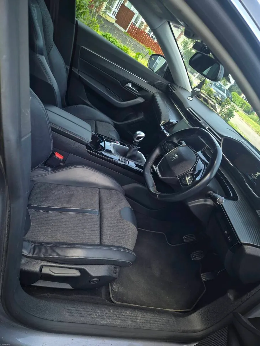 Peugeot 508 1.5 allure 130bhp - Image 4
