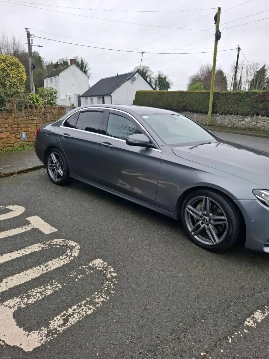 E200 merc - Image 2