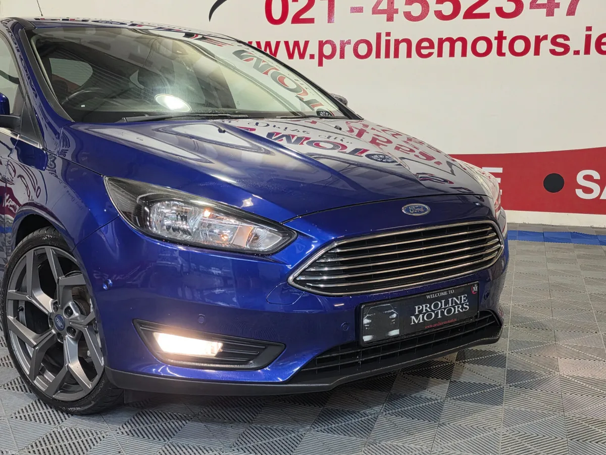 FORD FOCUS ZETEC 1.5 TDCI 6 SPEED - Image 4