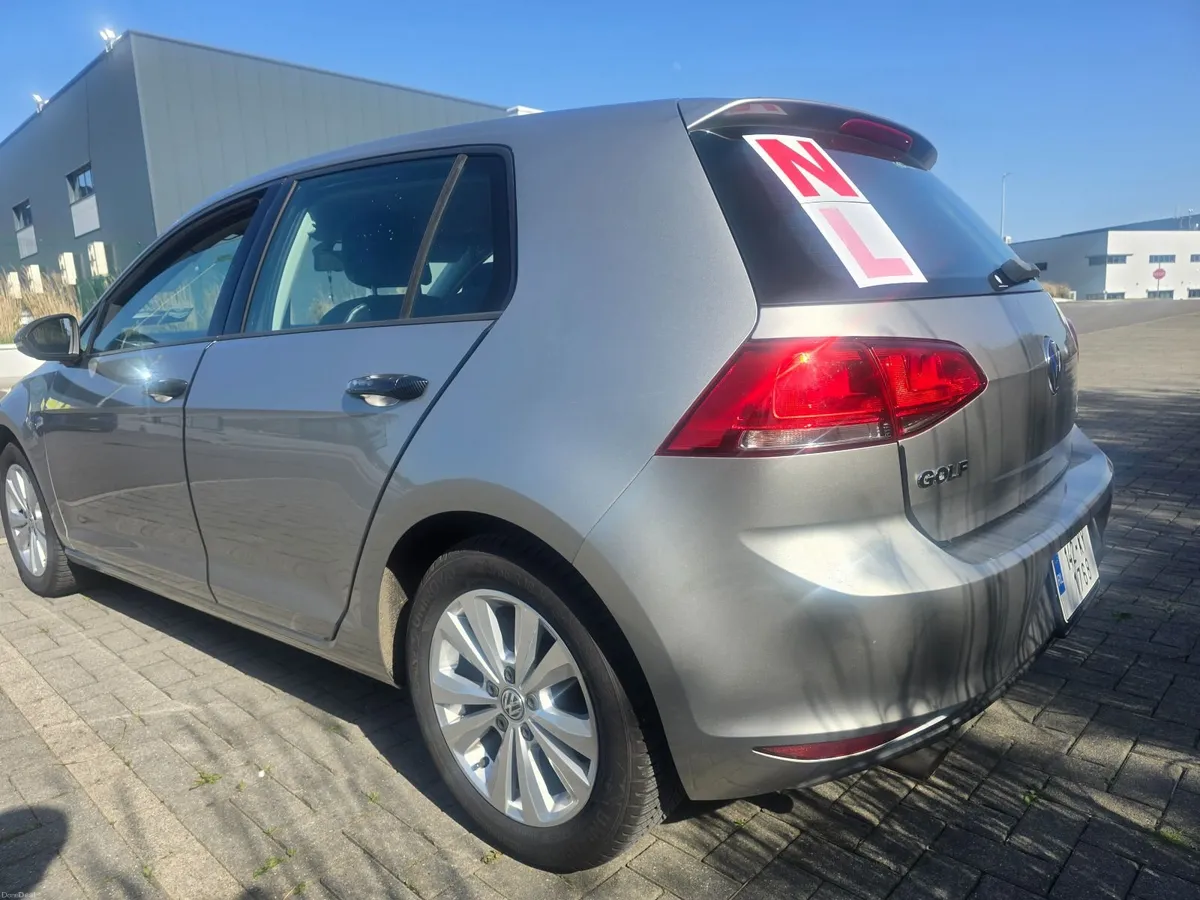 Volkswagen Golf 2014 - Image 3