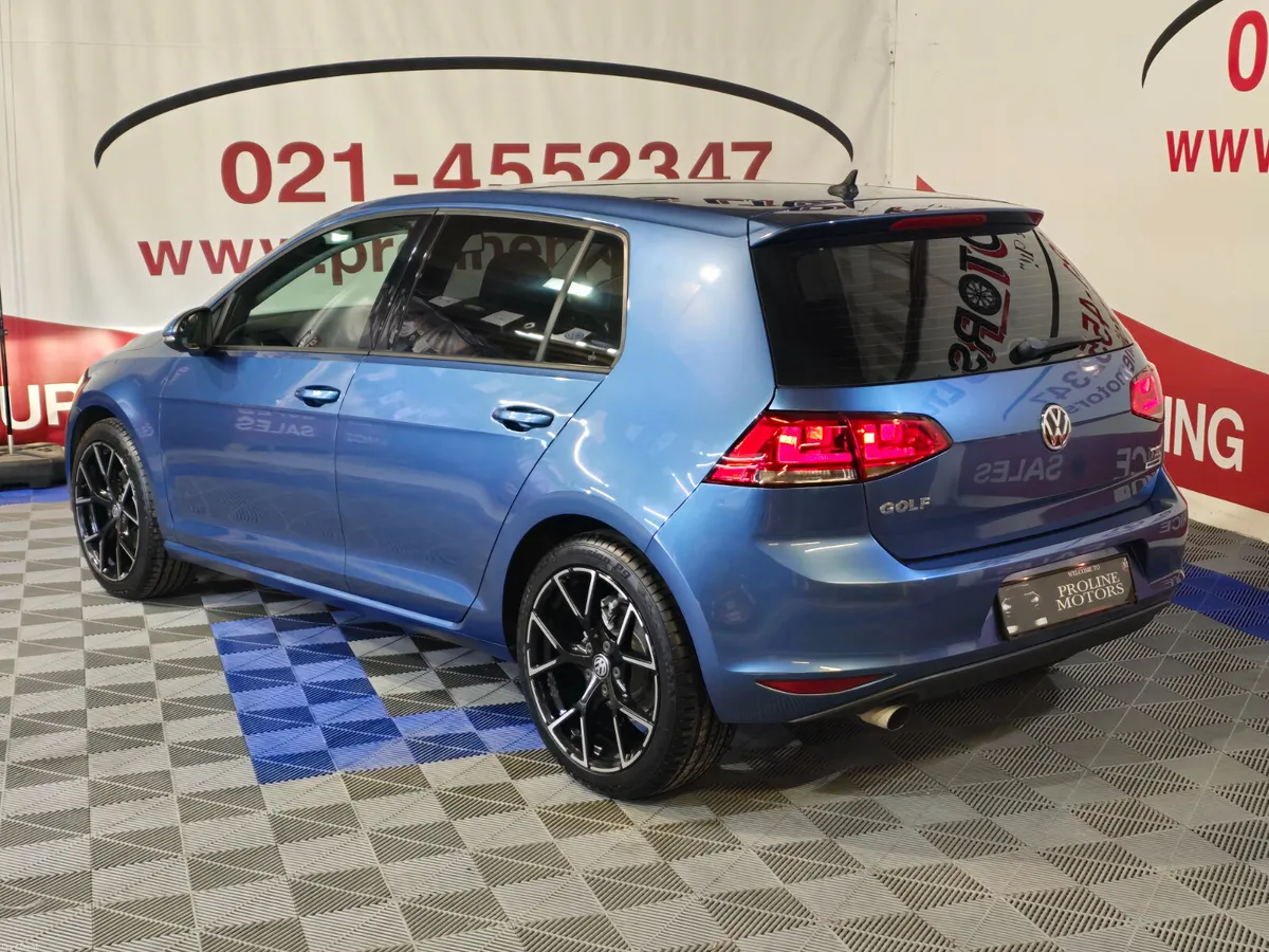 VW GOLF 1.2 TSI AUTO DSG - Image 4