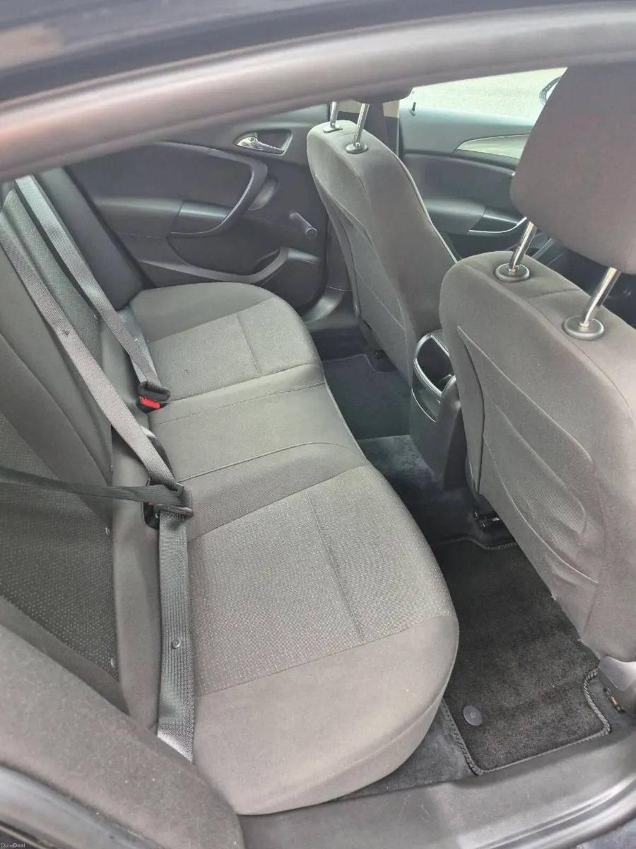 Opel Insignia - Image 2
