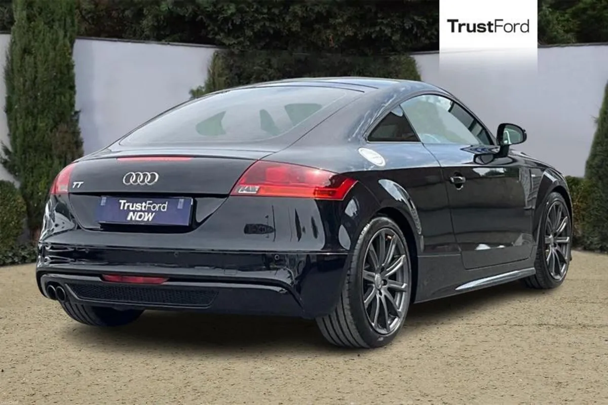 Audi TT 1.8T FSI S Line 2dr S Tronic - Image 4
