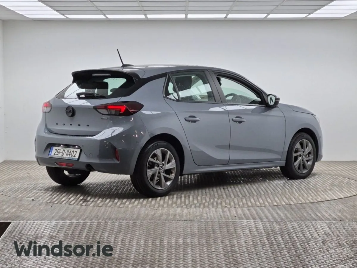 Opel Corsa Hybrid Elegance 1.2 100hp automatic - Image 3