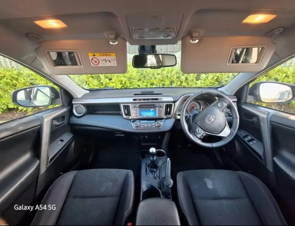 TOYOTA RAV4 XA40 2.0D4D LUNA 2WD - Image 5