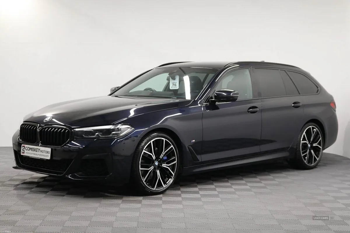 BMW 5-Series 520d MHT M Sport - Image 4
