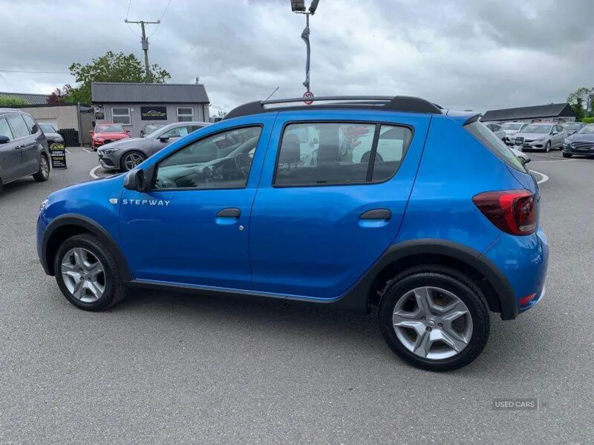 Dacia Sandero Stepway Laureate - Image 3