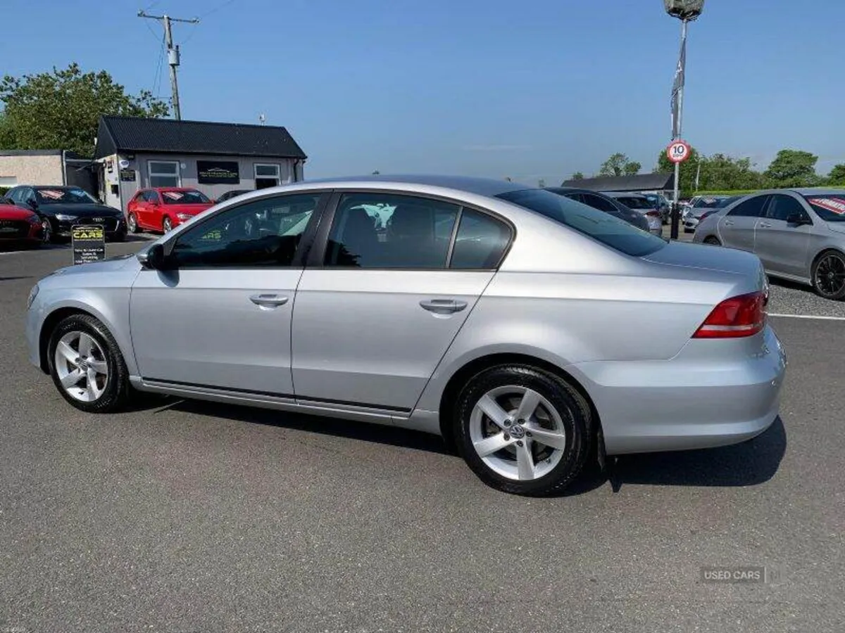 Volkswagen Passat S - Image 3