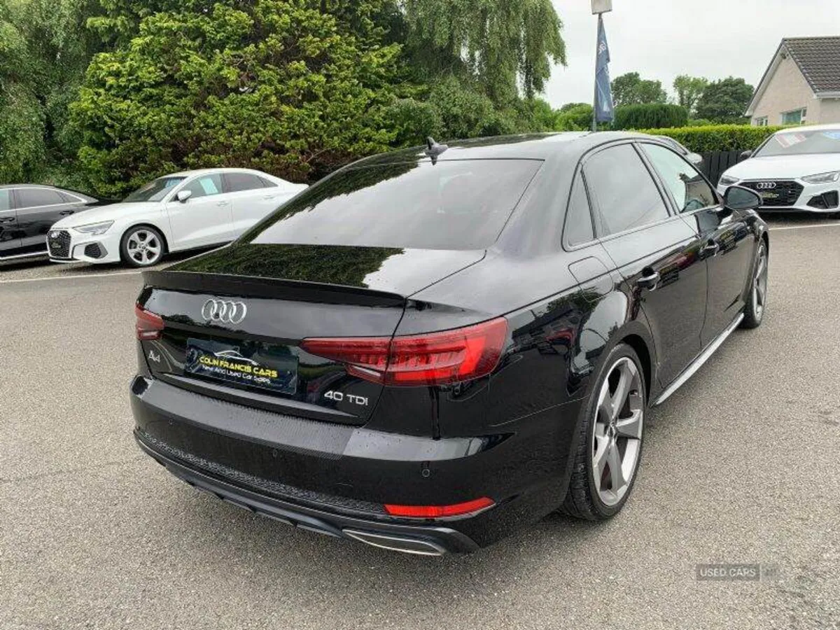 Audi A4 Black Edition - Image 5