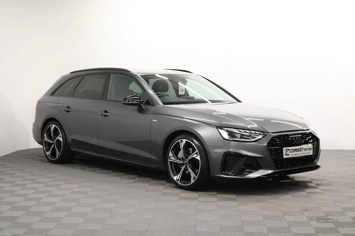 Audi A4 Avant TDI Black Edition - Image 1