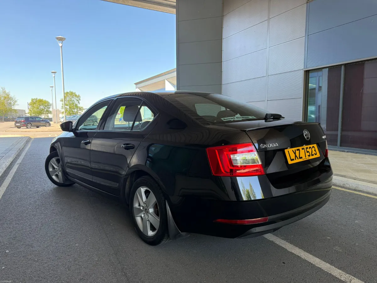 2018 Skoda Octavia 1.5 Petrol Northern Ireland Reg - Image 4