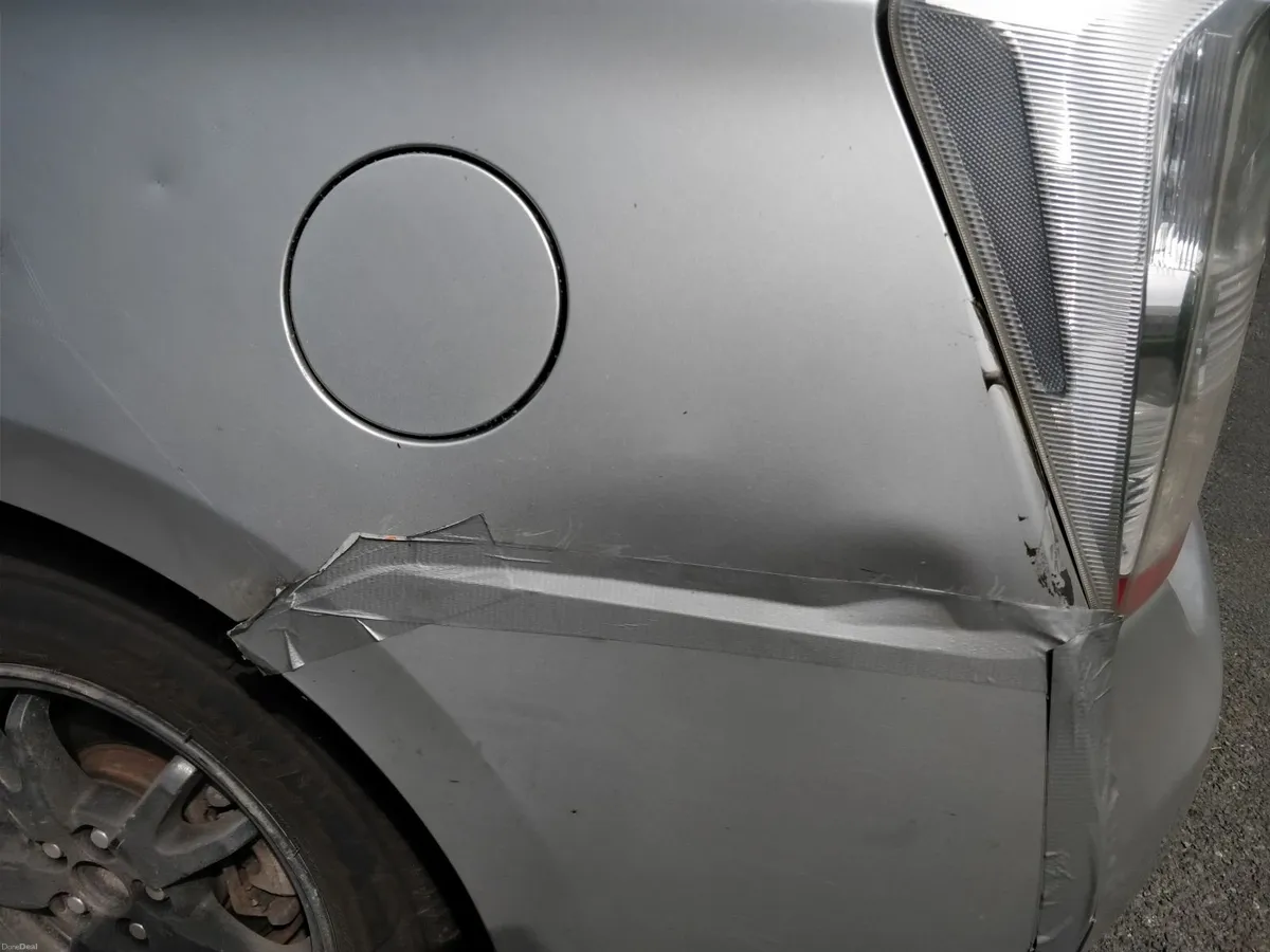 Toyota Prius 2012 ex taxi - Image 3
