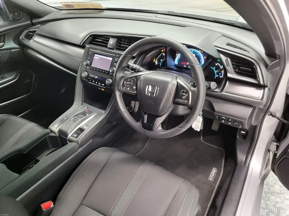 Honda Civic 1.6 i-DTEC Smart 9AT - Image 5