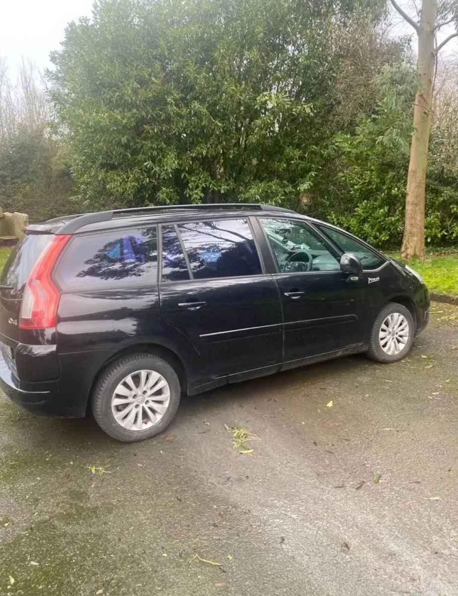 Citroen C4 Picasso 2008 - Image 2