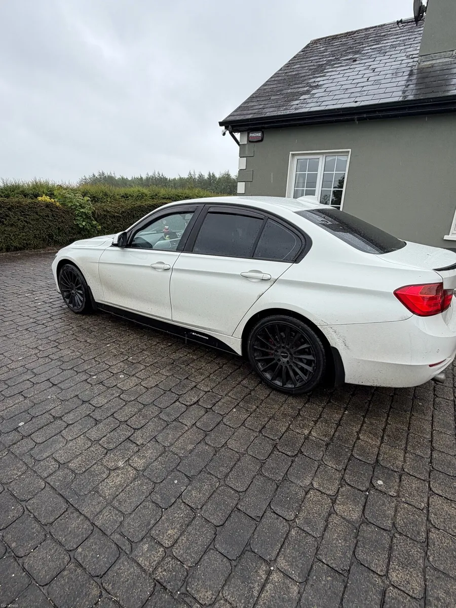 BMW 320 D - Image 3