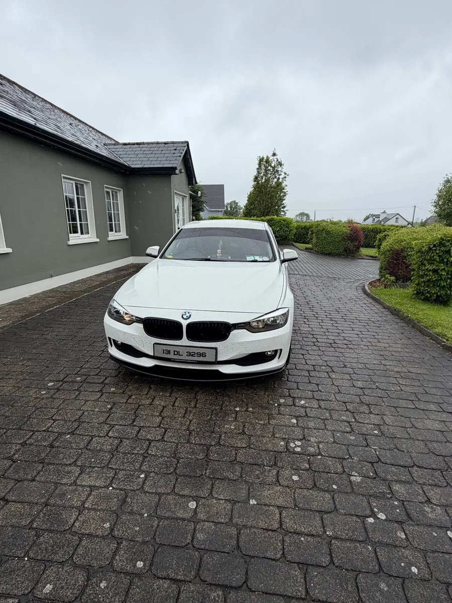 BMW 320 D - Image 1