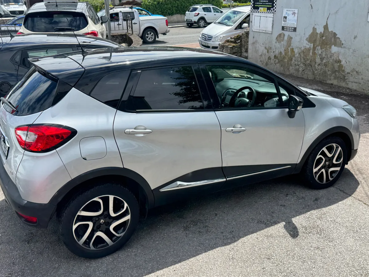 Renault Captur Lovely high driving position - Image 6