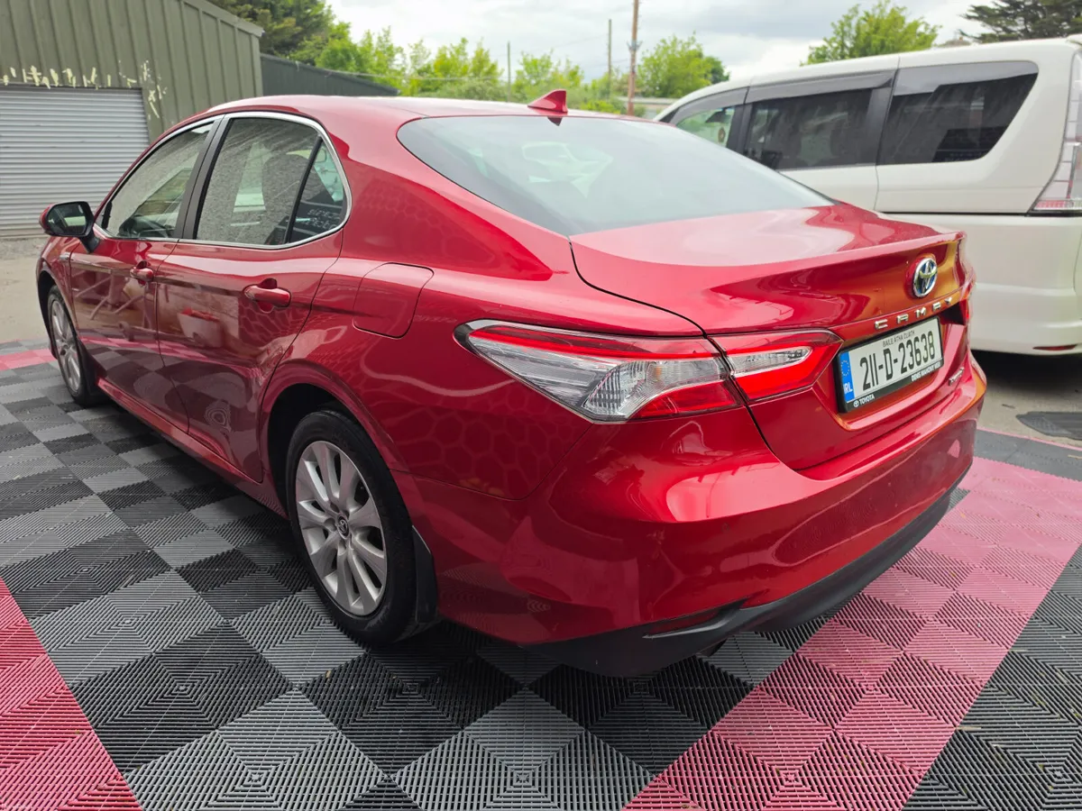 2021 TOYOTA CAMRY low kms 89K - Image 2