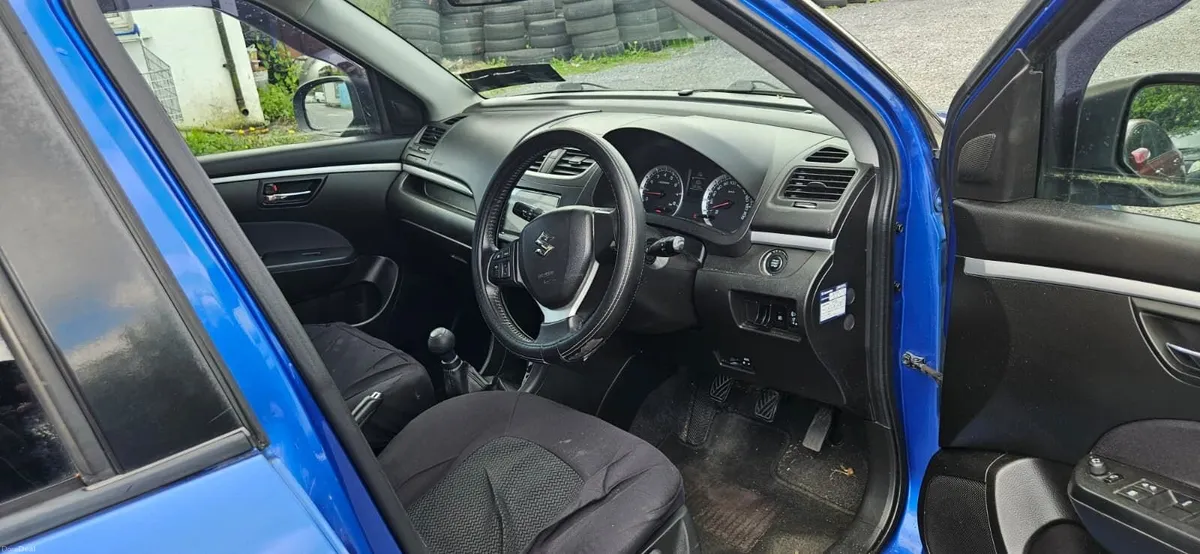 Suzuki Swift 2011 - €3950 ONO - Image 5