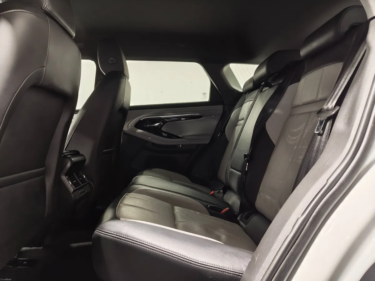 Land Rover Range Rover Evoque 2022 1.5 AUTO R-DYNA - Image 2