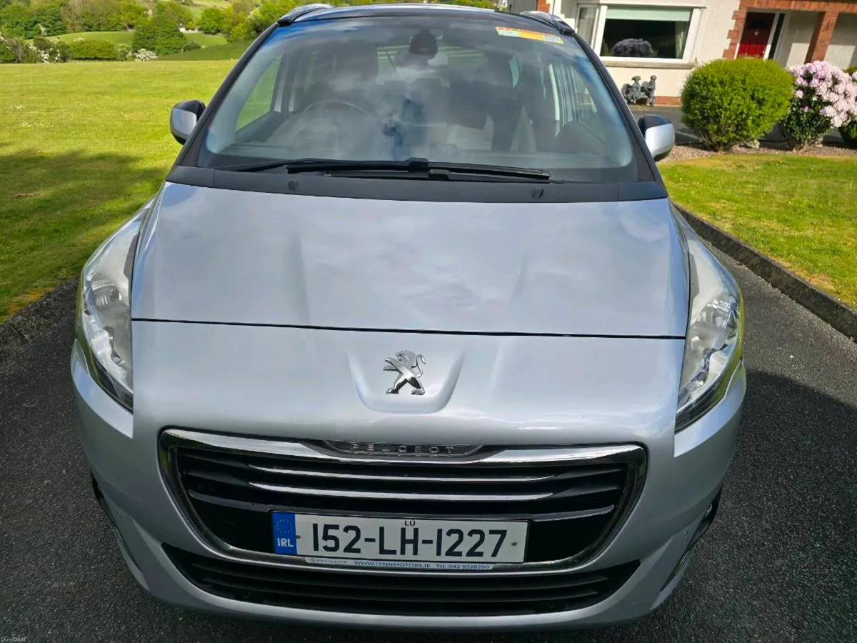 Peugeot 5008 7 seats - Image 2