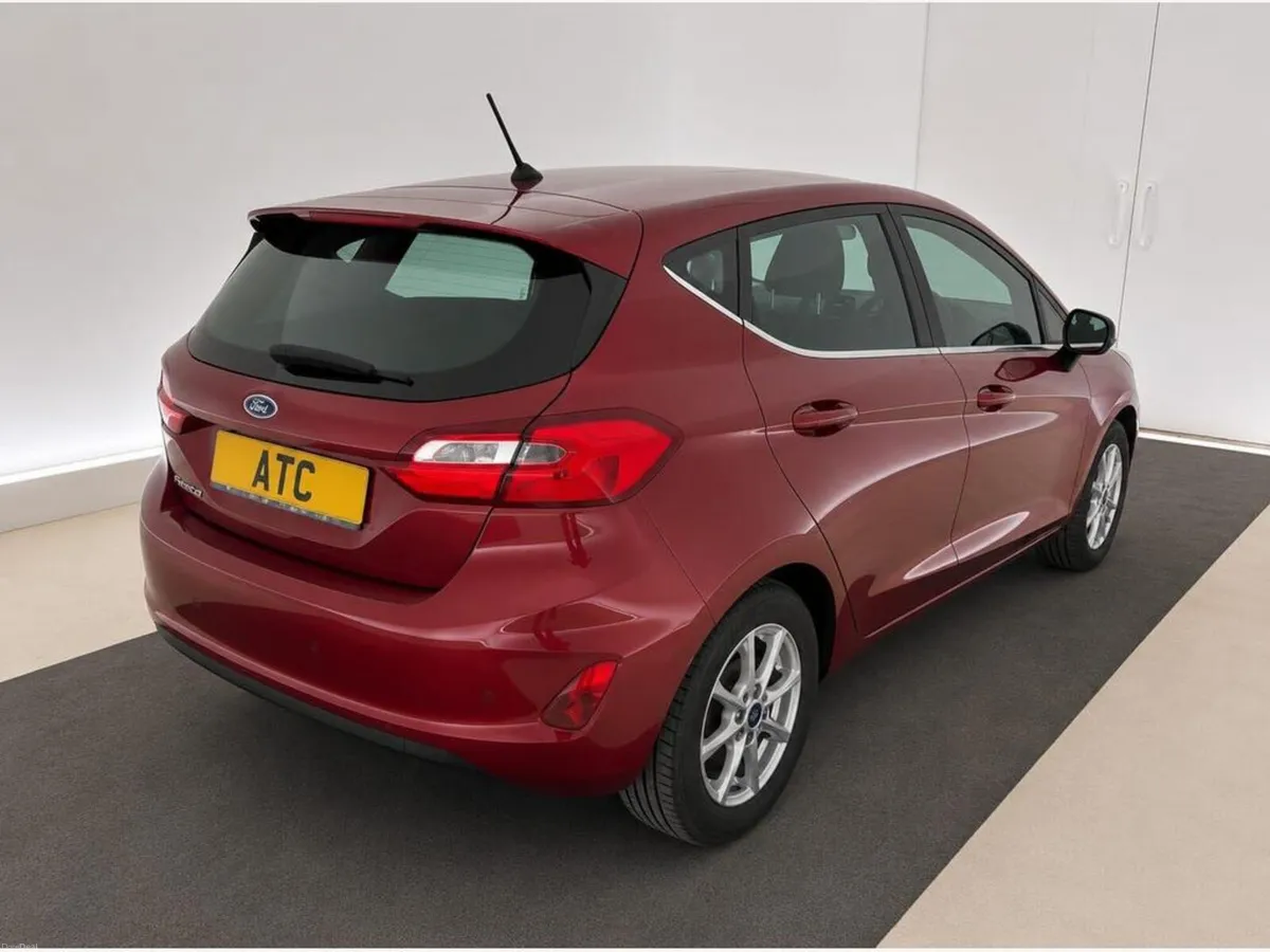 2018 Ford Fiesta Ti-VCT Zetec - Image 2