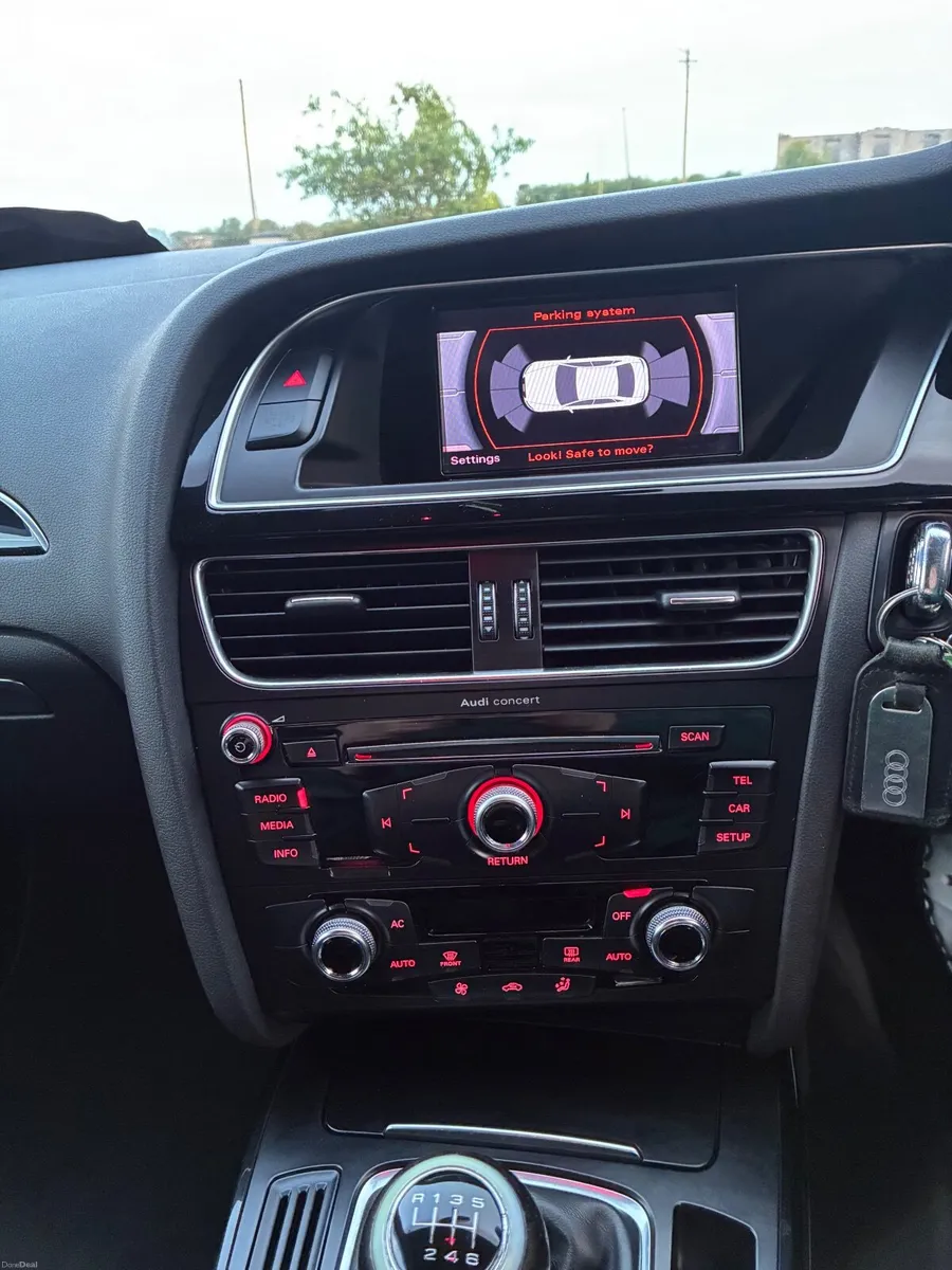 Audi A4 2012 S-Line Black Edition - Image 3